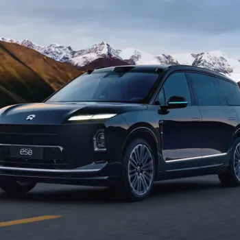 NIO ES8 | 6-Seat Executive EV