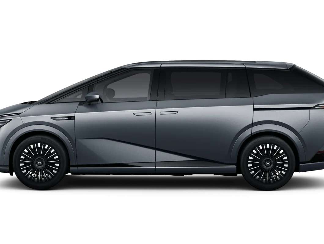 Peng X9 Flagship MPV | 7-Seater EV with Active Rear Steering
