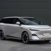 XPeng X9 Flagship MPV