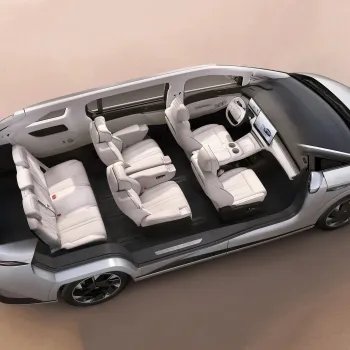 XPeng X9 Flagship MPV