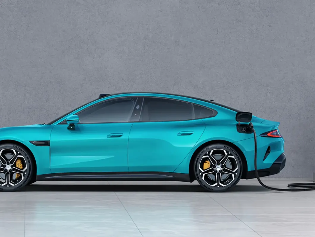 Xiaomi SU7 Max Sedan | 800V High-Performance EV