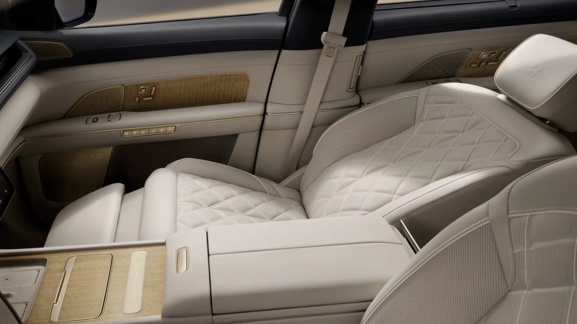 NIO ES8 Queen Copilot Seat